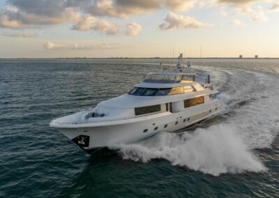 SEAQUINN - 2013 Westport 112 Raised Pilothouse Motor Yacht