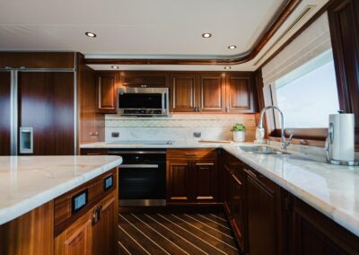 SEAQUINN - 2013 Westport 112 Raised Pilothouse Motor Yacht