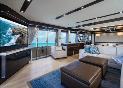 Main Salon | SURPLUS LINES - 91′ 8″ (27.94m) Hatteras 2019 Flybridge Motor Yacht