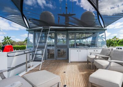 Bridge Deck | SURPLUS LINES - 91′ 8″ (27.94m) Hatteras 2019 Flybridge Motor Yacht