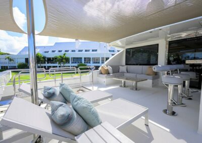 CHINDON – 100′ (30.48m) Ocean Alexander 2017 Motor Yacht Enclosed Bridge