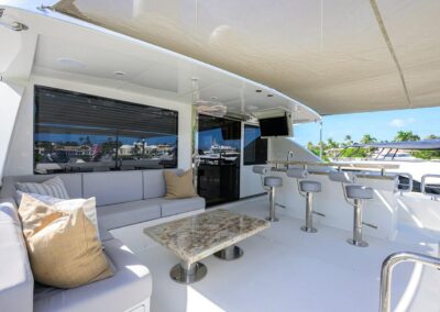 CHINDON – 100′ (30.48m) Ocean Alexander 2017 Motor Yacht Enclosed Bridge