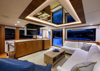 CHINDON – 100′ (30.48m) Ocean Alexander 2017 Motor Yacht Enclosed Bridge