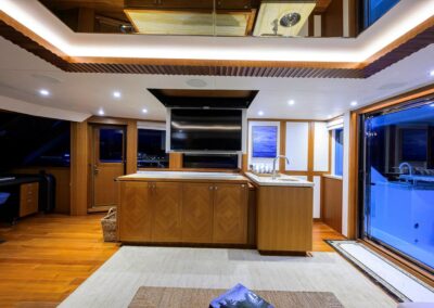 CHINDON – 100′ (30.48m) Ocean Alexander 2017 Motor Yacht Enclosed Bridge