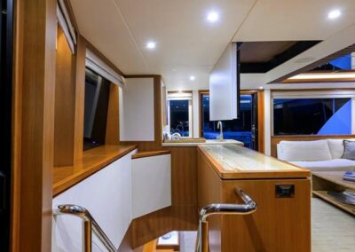 CHINDON – 100′ (30.48m) Ocean Alexander 2017 Motor Yacht Enclosed Bridge