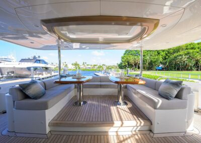 CHINDON – 100′ (30.48m) Ocean Alexander 2017 Motor Yacht Enclosed Bridge
