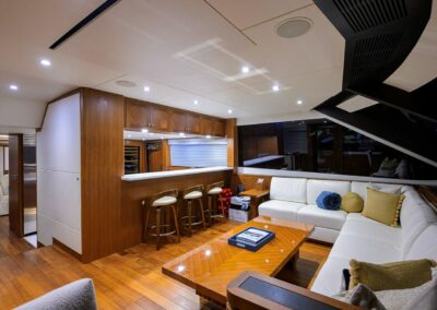 CHINDON – 100′ (30.48m) Ocean Alexander 2017 Motor Yacht Enclosed Bridge