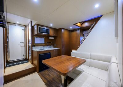 CHINDON – 100′ (30.48m) Ocean Alexander 2017 Motor Yacht Enclosed Bridge