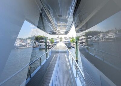 CHINDON – 100′ (30.48m) Ocean Alexander 2017 Motor Yacht Enclosed Bridge